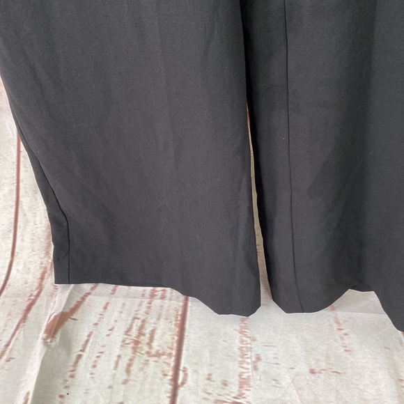 Vince Camuto jumpsuit - Picture 2 of 7